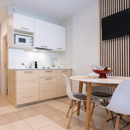 Locus Apartments Петрчане Экстерьер фото