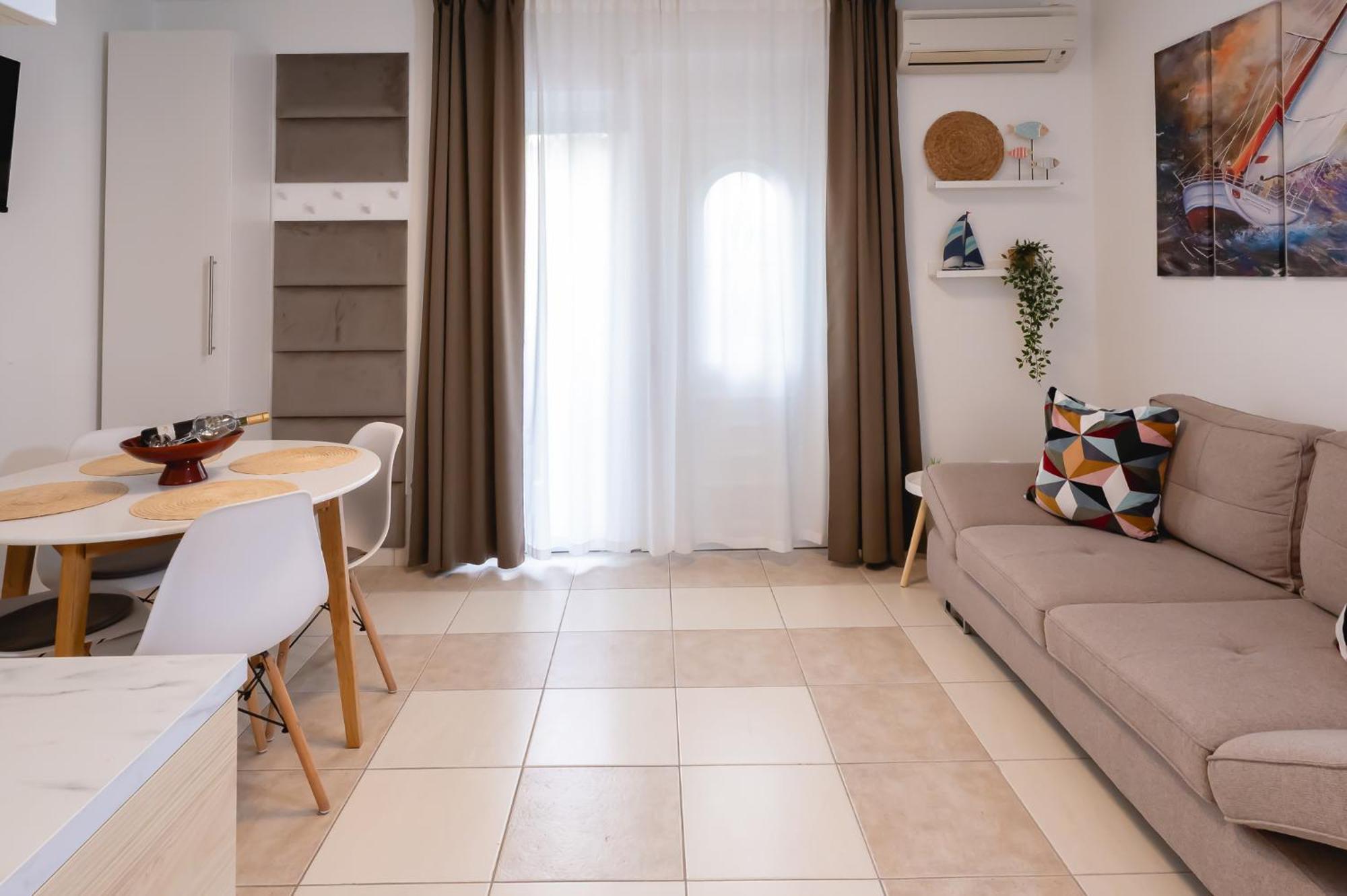 Locus Apartments Петрчане Экстерьер фото