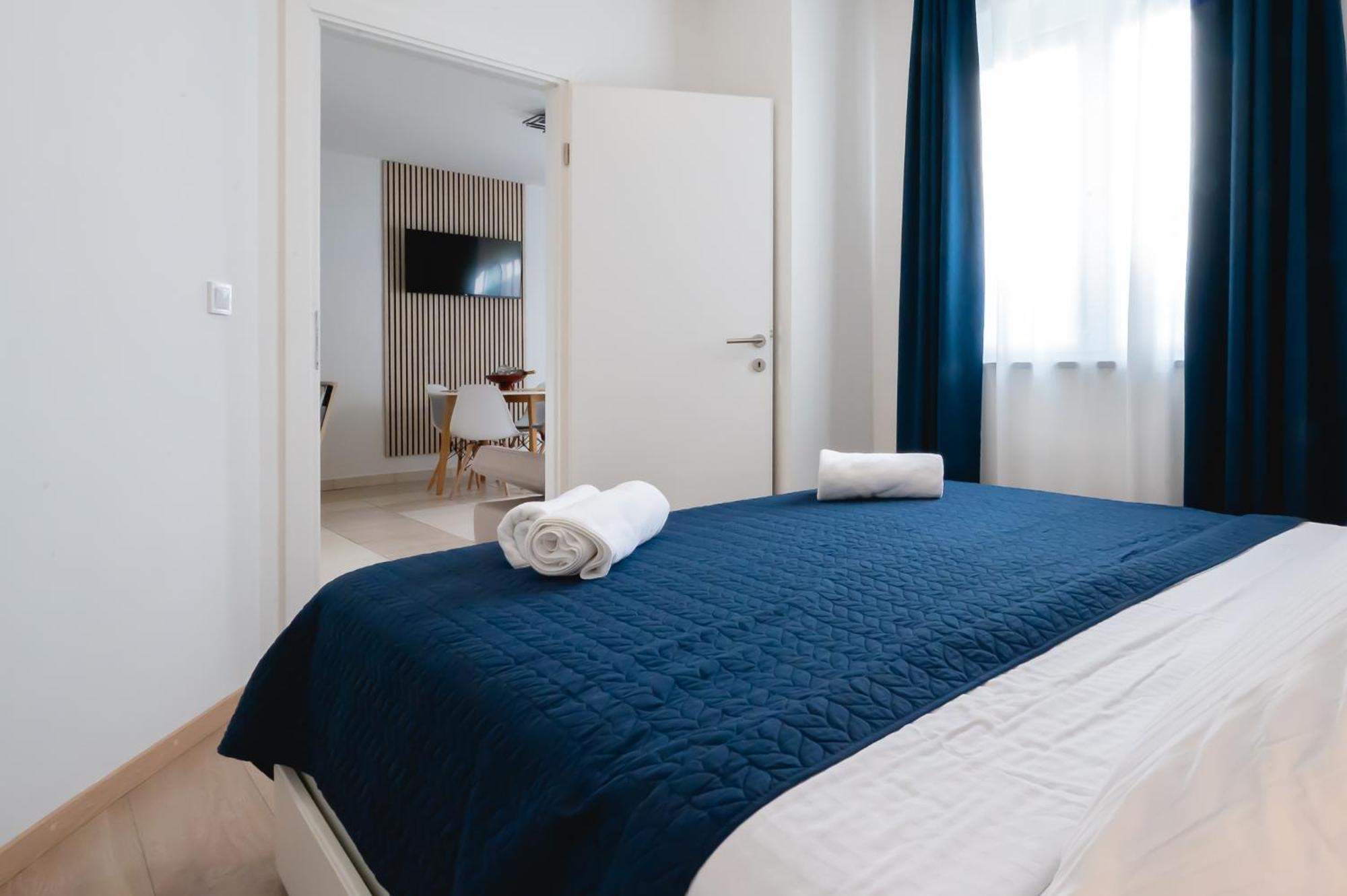 Locus Apartments Петрчане Экстерьер фото
