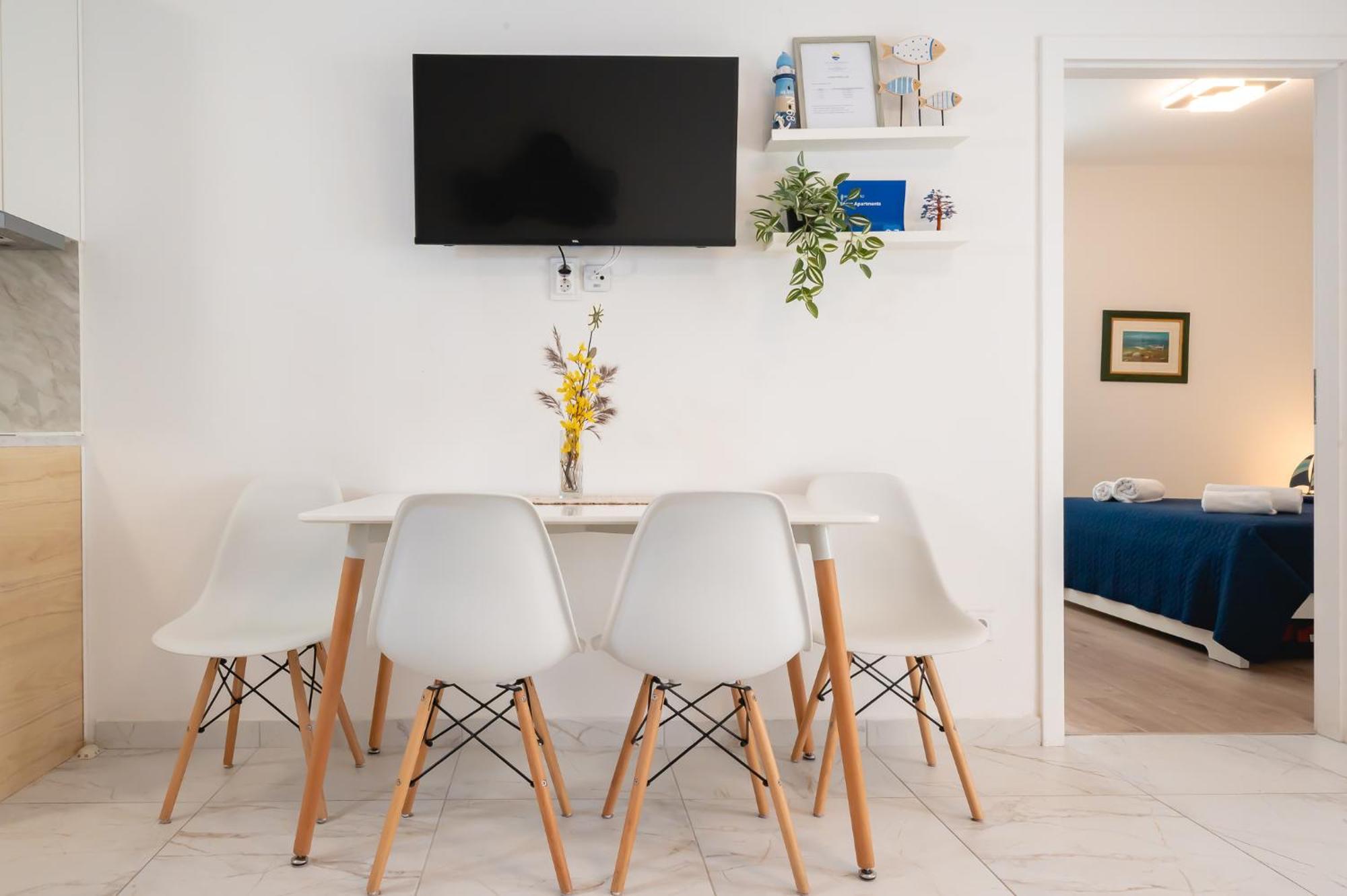 Locus Apartments Петрчане Экстерьер фото